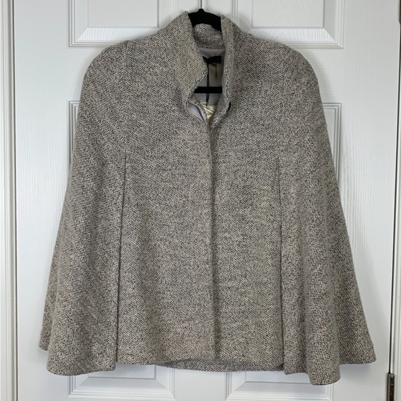 NWT THML gray cape jacket sz med - Picture 1 of 8